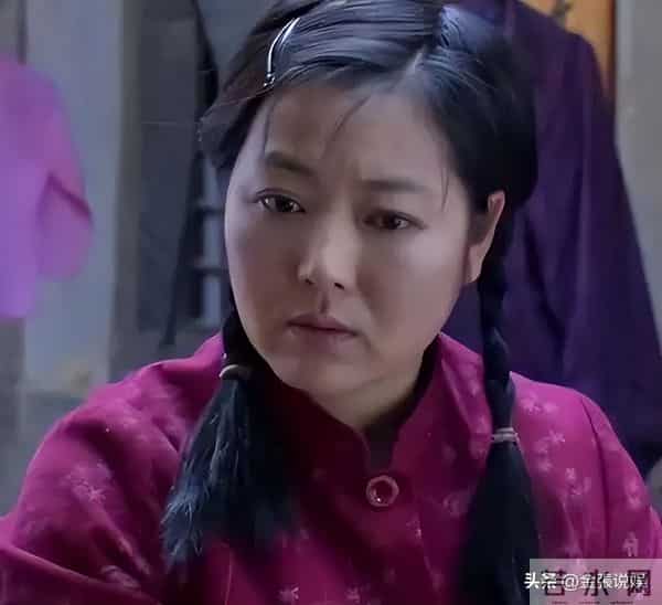 国家一级演员王茜华:45岁高龄为小丈夫生儿子,她后悔了吗?