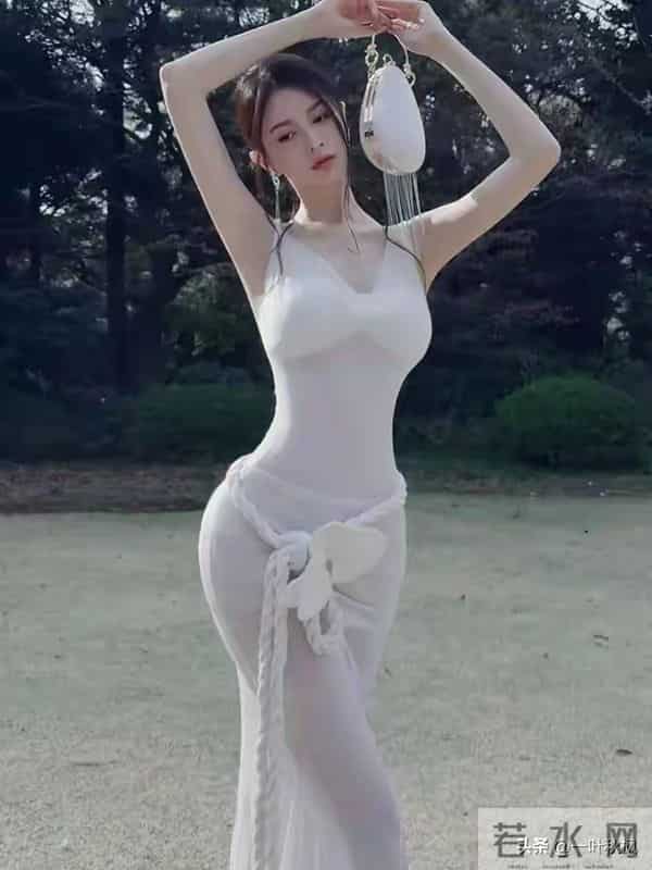 陈雅欣-身材和颜值太扛打了,性感身材搭配神仙颜值,楚楚动人。