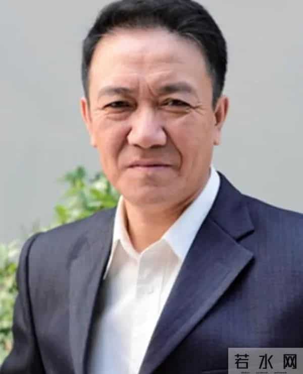 这一次，央视公开"点名"暴露朱亚文真实处境，原来李幼斌说的没错