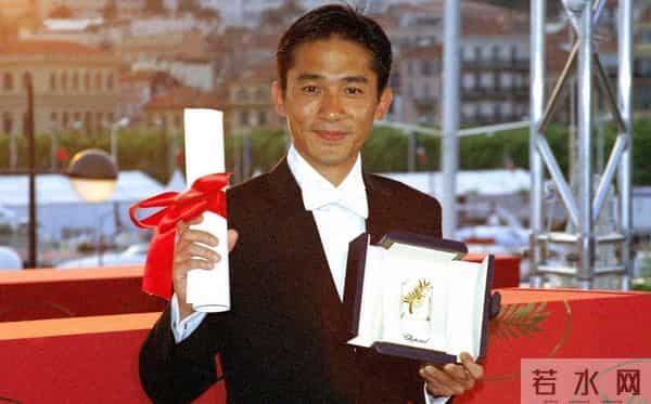 事实证明,63岁在日本居住的丁克族梁朝伟,已走上一条“上坡路”