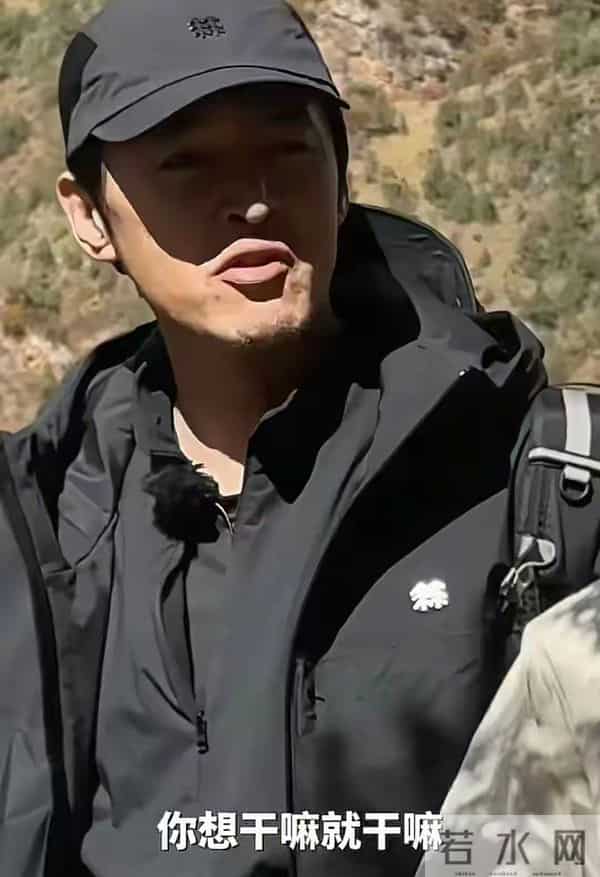 田朴珺彻底不装了！官宣新身份，胡歌亲自为她下厨 被宠成这样了？