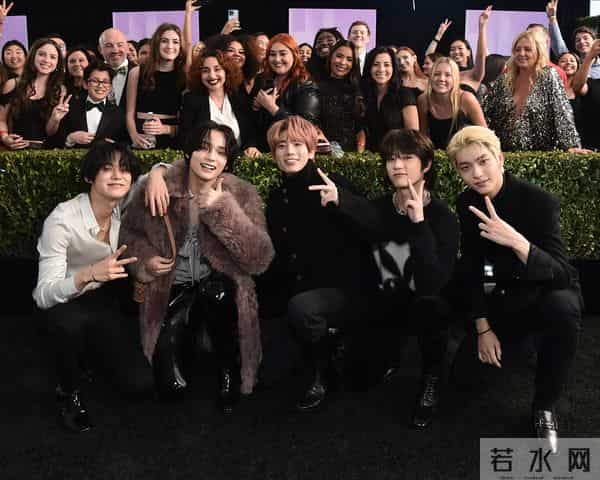 香港盛会颁奖仅两天,令人厌恶一幕发生,70岁周润发成众矢之的