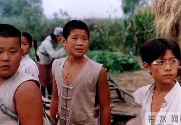 央视曝光卖假酒仅3年,嘎子再迎噩耗,2个月前他刚从拘留所出来