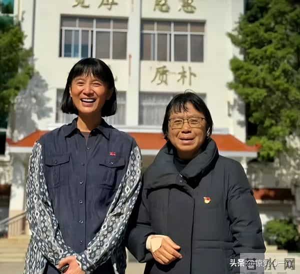 6年前宋佳一句话让海清下不来台，5年后又用100万让她颜面扫地！