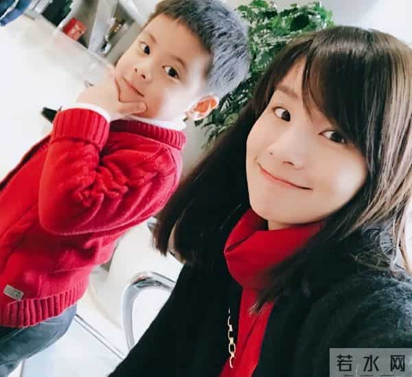 章龄之做梦也没想到，辛苦养大的12岁儿子，如今开始给陈龙长脸了