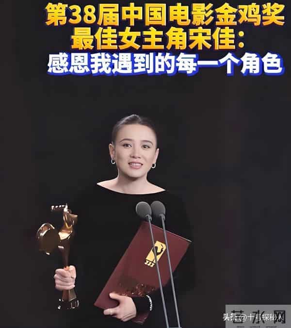 陪玩陪睡只是冰山一角？王晶再曝娱乐圈黑幕，易烊千玺惨被牵连