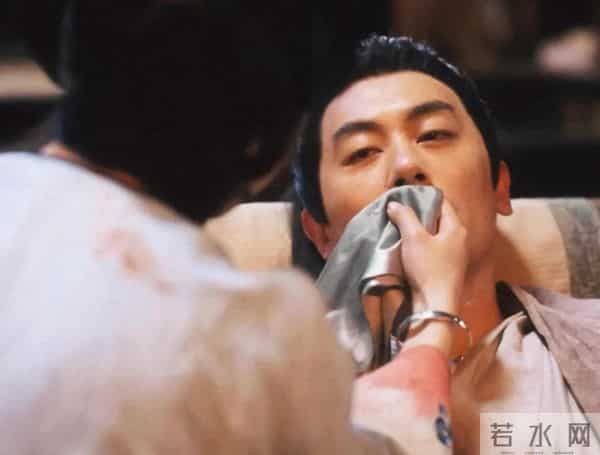 41岁的朱亚文一反常态!事实证明,李幼斌当初的忠告,敲打了他