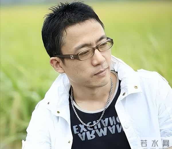 30年写歌越写越穷，前妻失望选择离婚，谁料51岁靠一首歌一夜成名