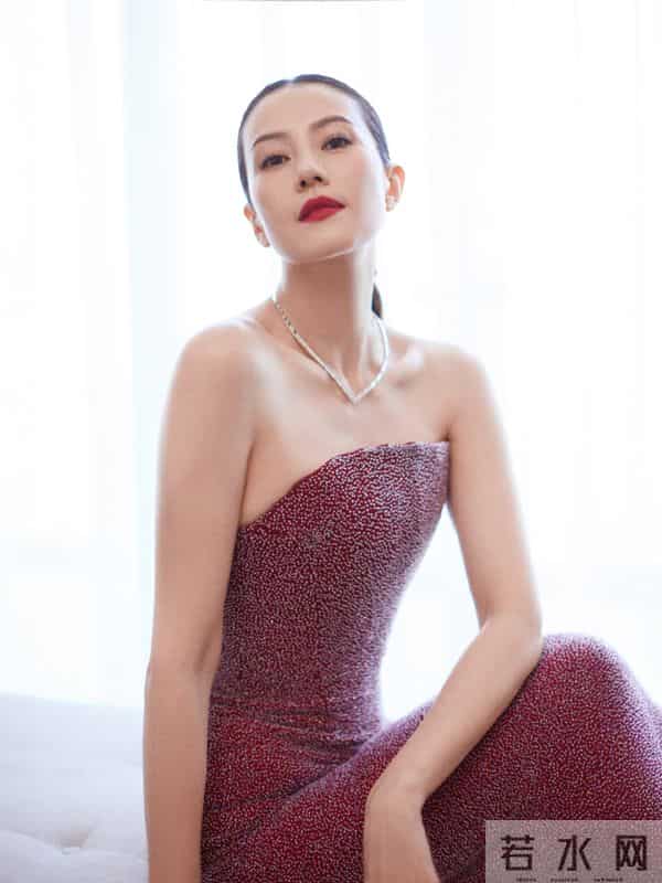 高圆圆阿姨今日活动现场造型，绝美的女神