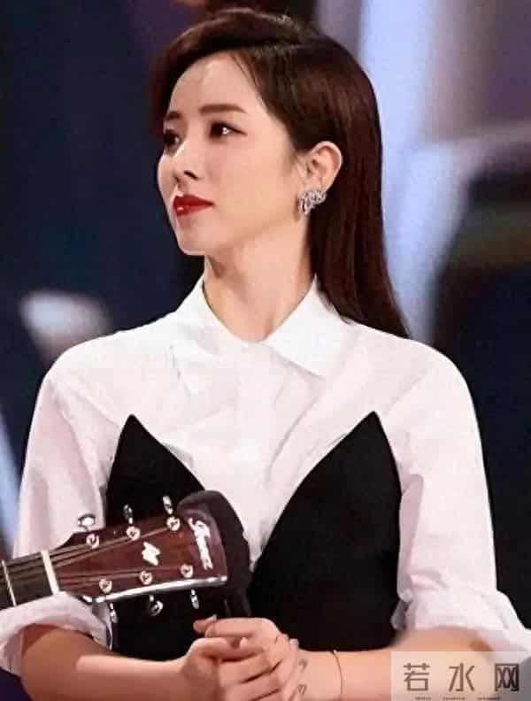 藏不住了？李思思离开央视原因曝光，原来她的“野心”不止于此！