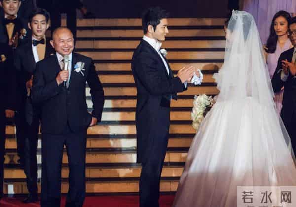 黄晓明也没想到，被他万分嫌弃的前妻杨颖，已经走上了另一条路