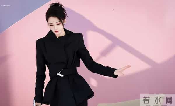 迪丽热巴南京封神！这才是顶流该有的排面