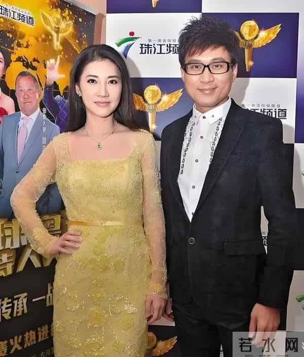 50岁湛江美女伍燕:父亲是警察,母亲是教师,低调嫁中山富商生子