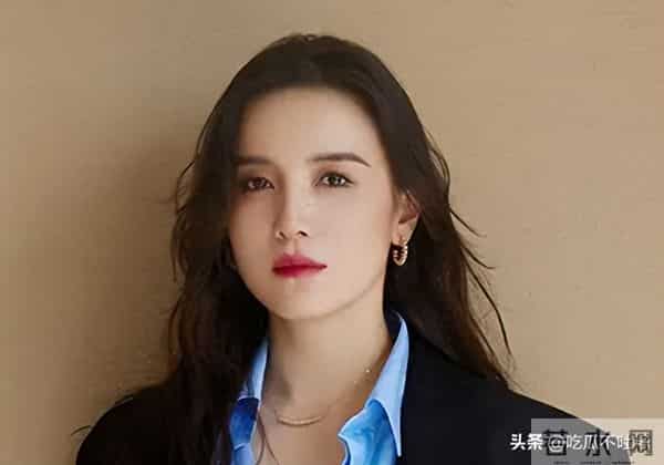 获金鸡影后半月后，宋佳又拿下国际大奖，这一次让娱乐圈刮目相看