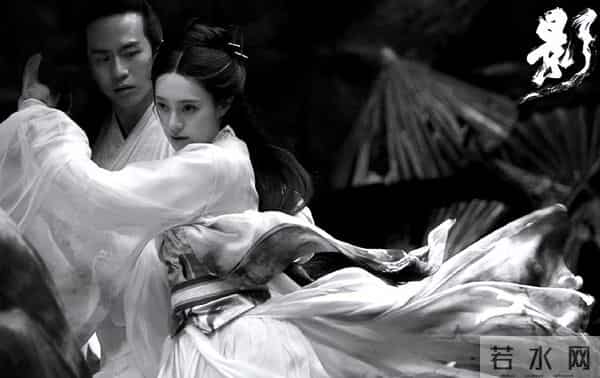 张艺谋没说错,看似“不合群”的孙俪,是娱乐圈真正的“聪明人”