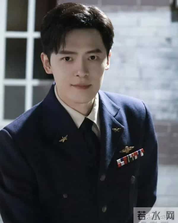 颖儿也没想到，38岁付辛博仅用一招，实现口碑暴增，为她争光