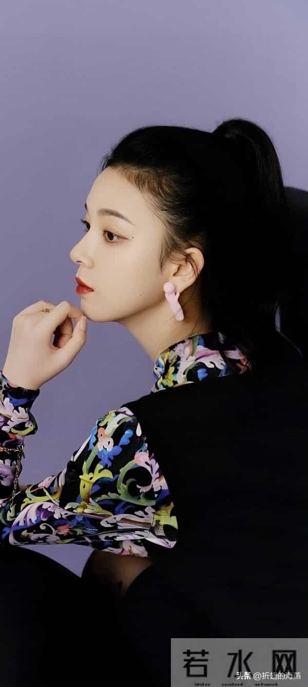 陈瑶,甜美丝袜妆造精选图集