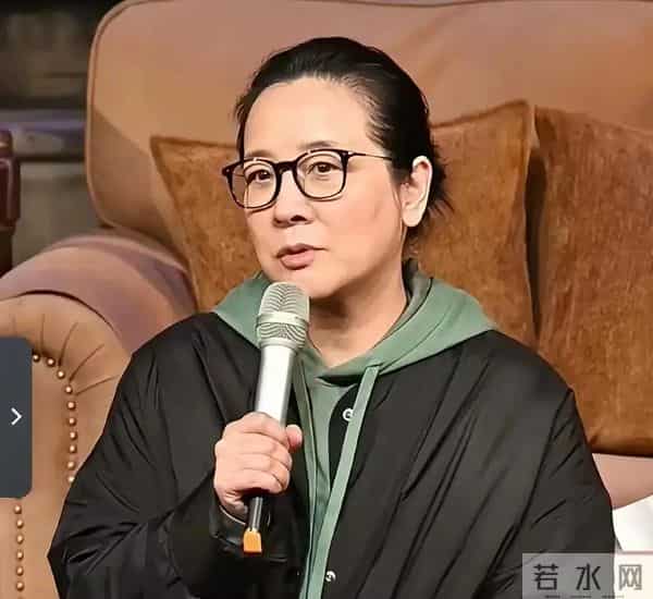 曾经的女神，今年57岁的她，看上去比有些女星显老了很多。