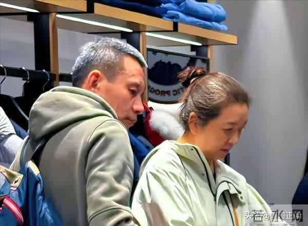 美人迟暮！看见57岁江珊现状才知道，原来一代女神也能优雅老去