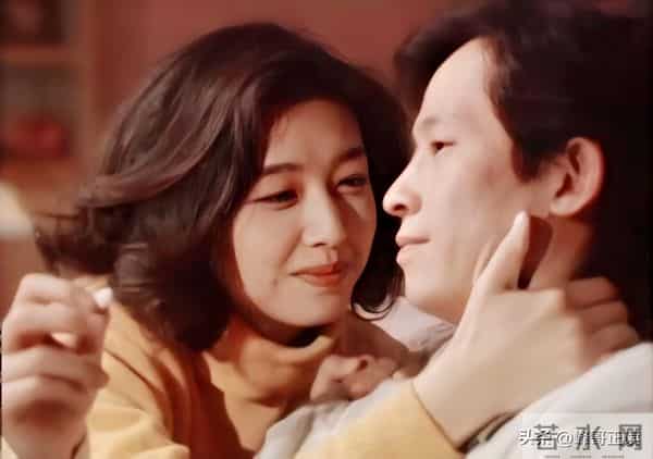 美人迟暮！看见57岁江珊现状才知道，原来一代女神也能优雅老去