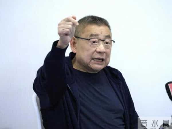 比李嘉诚还狠？香港富豪套现500亿离场，抛弃发妻，结局令人唏嘘