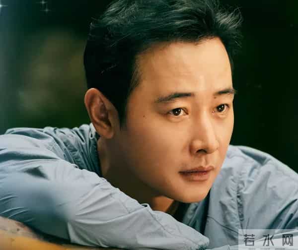 "守孝风波"升级,继罗晋复工后,唐嫣粉丝不忍了,一个举动成败笔