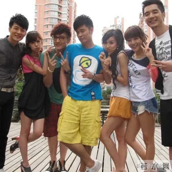 半个娱乐圈的综艺咖都在这桌 跑男 爱情公寓十年后再重聚破不和传闻