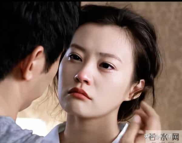 看到郝蕾的“心口不一”,才知她爱过的邓超李光洁,为何都会离开