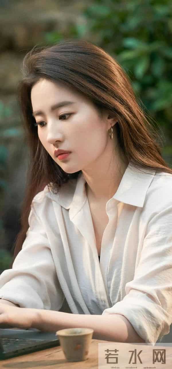 刘亦菲神仙姐姐竖屏神图