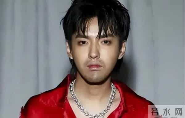 风水轮流转！被抓4年后，吴亦凡再迎坏消息，他的苦日子还在后头