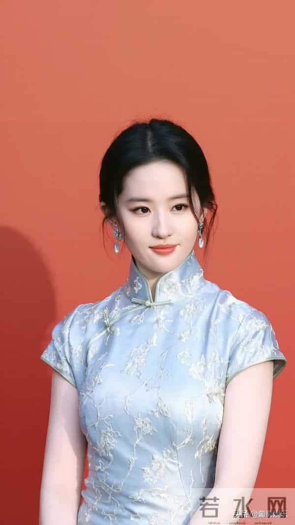 刘亦菲 旗袍穿搭