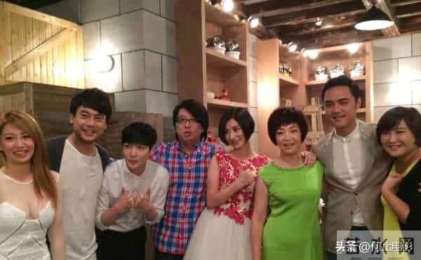 57岁袁惟仁瘦到只剩骨架送医院，成植物人三年，全靠母亲姐姐照顾