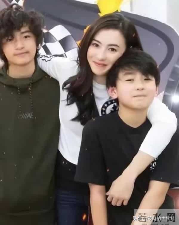 与谢霆锋分开14年后，45岁张柏芝高调官宣喜讯，原来一切早有预兆