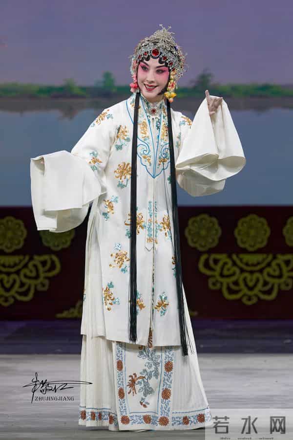 上海京剧院建院70周年晋京展演--京剧《白蛇传》
