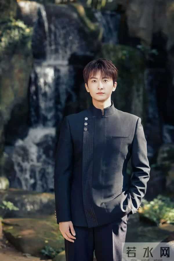 千年虎丘再闻诗咏,单霁翔、牛骏峰、蔡紫在虎丘登高