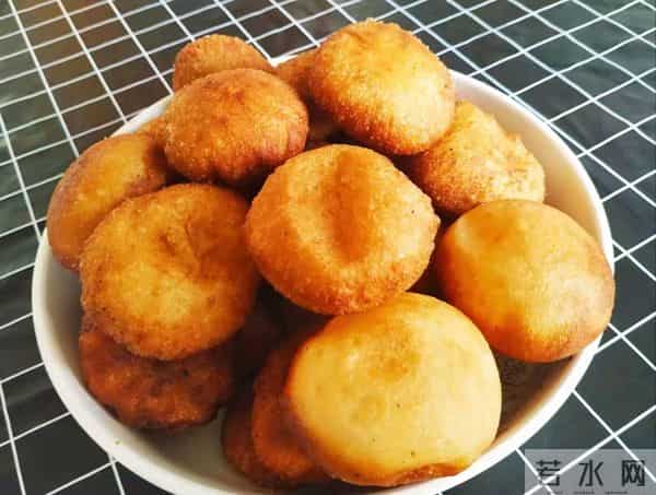 明日下元节,记得:2样不上桌,3样端上桌,解厄除困,平安迎新年