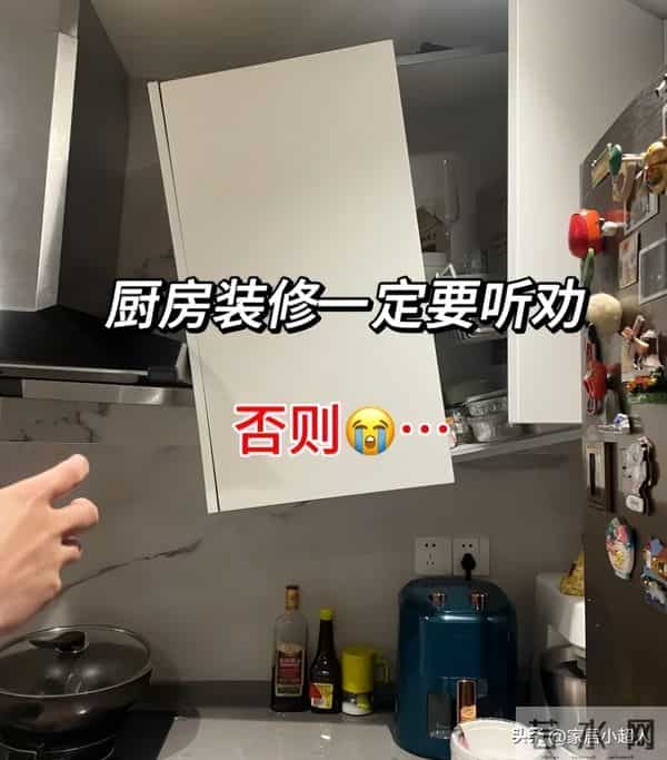 厨房吊柜“正退出”中国家庭?看看年轻人的做法,高级又实用
