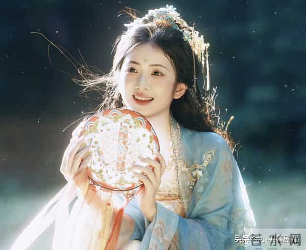 上一世,我在崔相州误饮媚酒那晚,自荐枕席,如愿成了他的夫人。