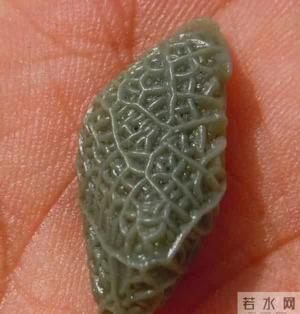 路上捡到这7种石头,千万不要扔,说不定它就值一套房