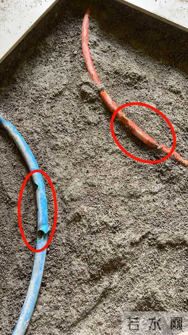 装修不去现场，工人会有哪些“骚操作”？网友：能气到哭！