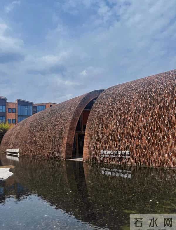 复原500多岁“碎碎鸭”,他用40多年“拼读”陶瓷文化密码