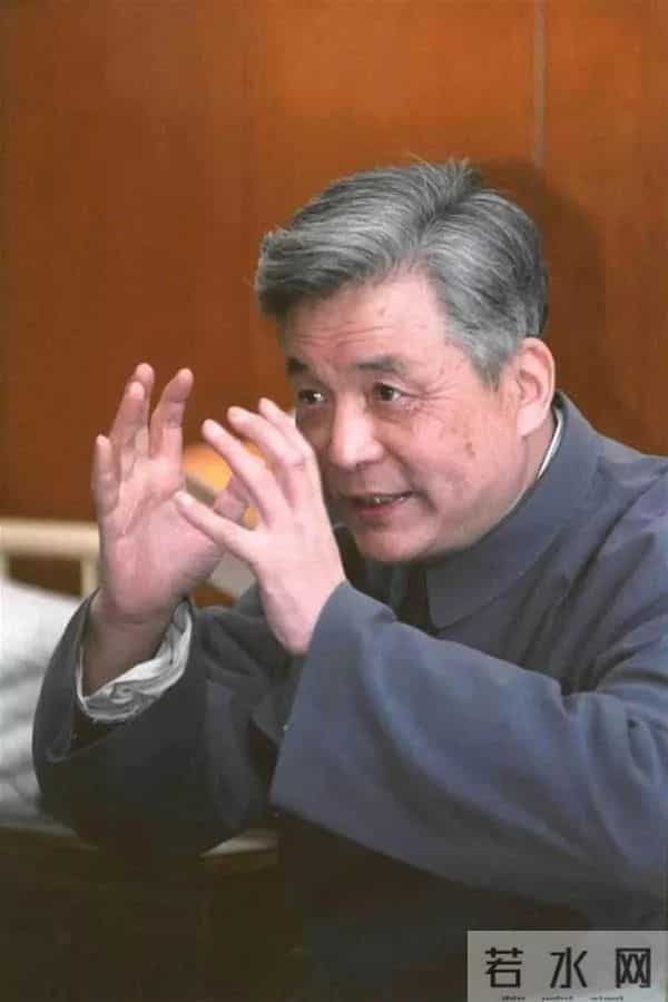 西方学者：全世界只有中国和外国之分，因我们做不到中国人的信仰