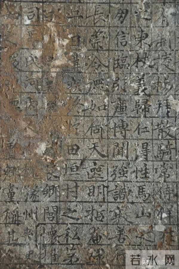 震惊!唐代小楷真迹出土:融合褚体、《灵飞经》与《兰亭》笔法!