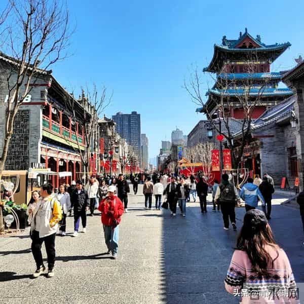 刚从山西太原回来,毫不客气说,太原是省会中城建最霸气的城市~