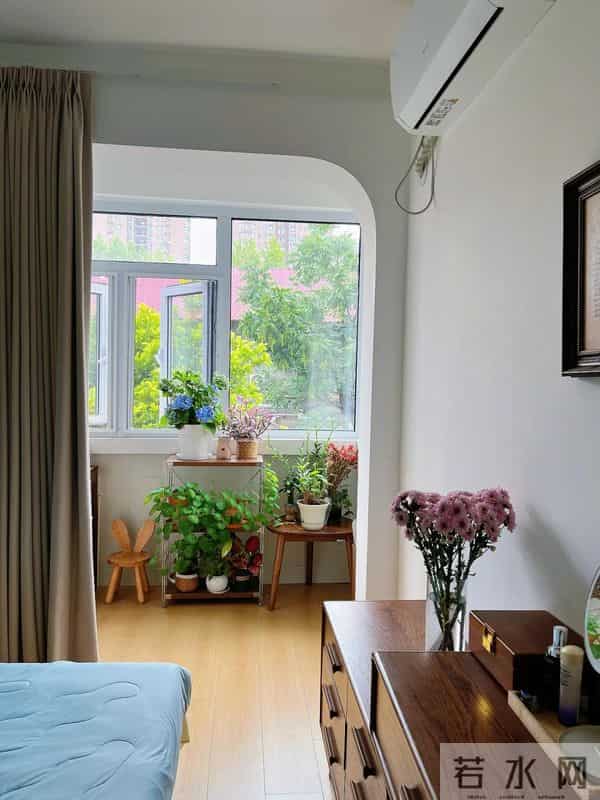 卖掉高层32楼,搬回老小区“步梯房”入住一年后发现,差距太明显