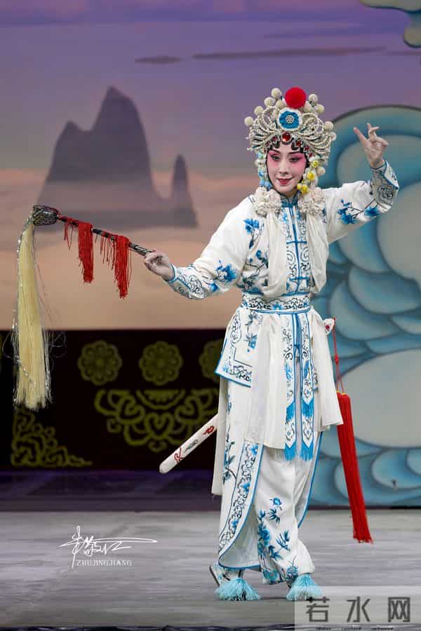 上海京剧院建院70周年晋京展演--京剧《白蛇传》