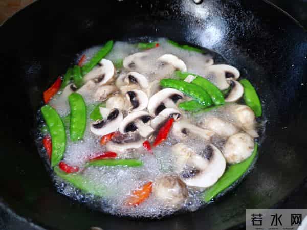 明日下元节,记得:2样不上桌,3样端上桌,解厄除困,平安迎新年