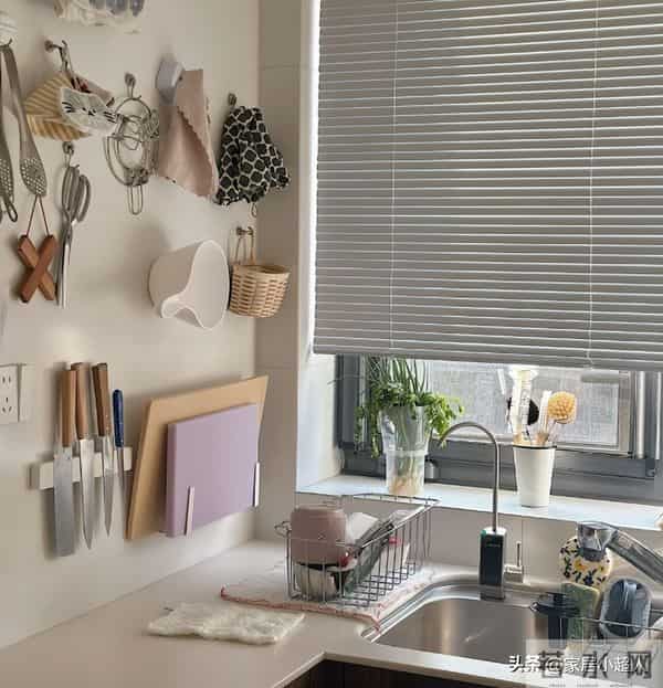厨房吊柜“正退出”中国家庭?看看年轻人的做法,高级又实用