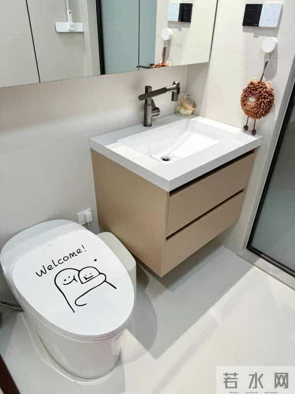 上完厕所马桶盖是打开还是关上?很多人都不知道,难怪家里臭臭的