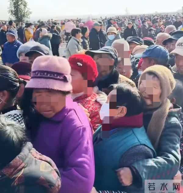 河南豫剧院一团连续火爆河南、河北,场场观众数万人